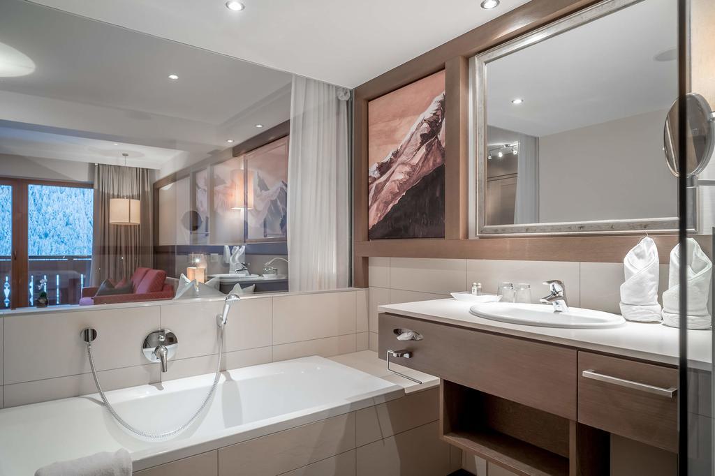 Wellness & Relax Hotel Milderer Hof Neustift im Stubaital Esterno foto